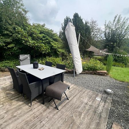 Moderne Familienfreundliche Wohnung Am Waldrand Von Pruem Mit Terrasse Prüm Exterior foto