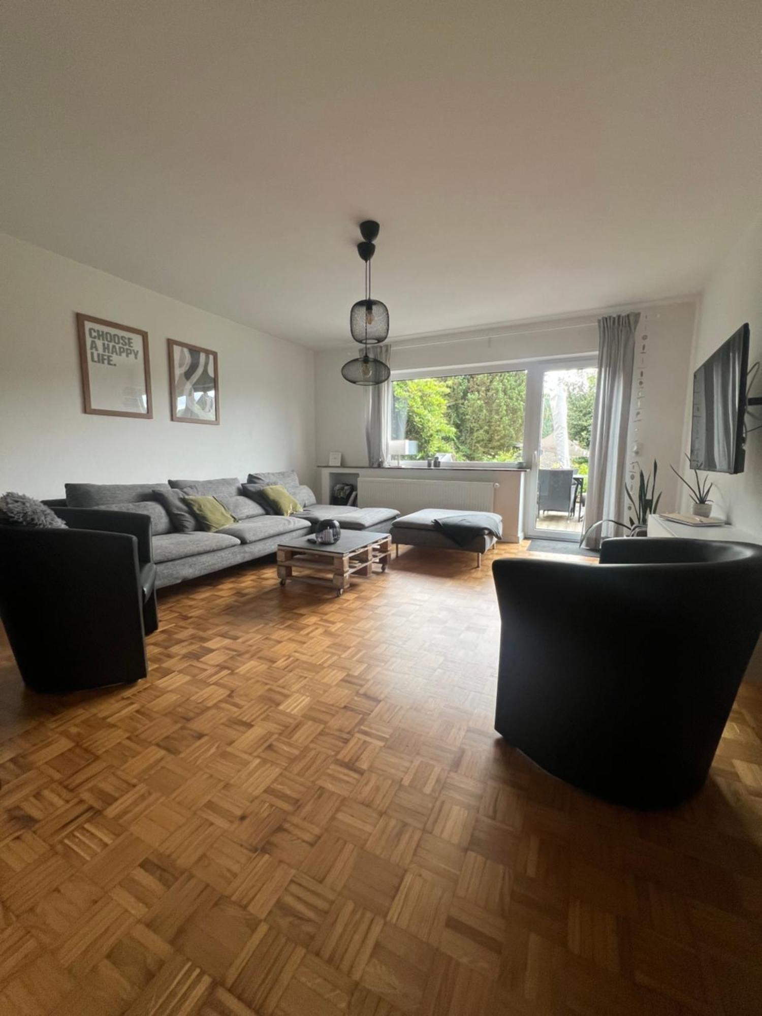 Moderne Familienfreundliche Wohnung Am Waldrand Von Pruem Mit Terrasse Prüm Exterior foto